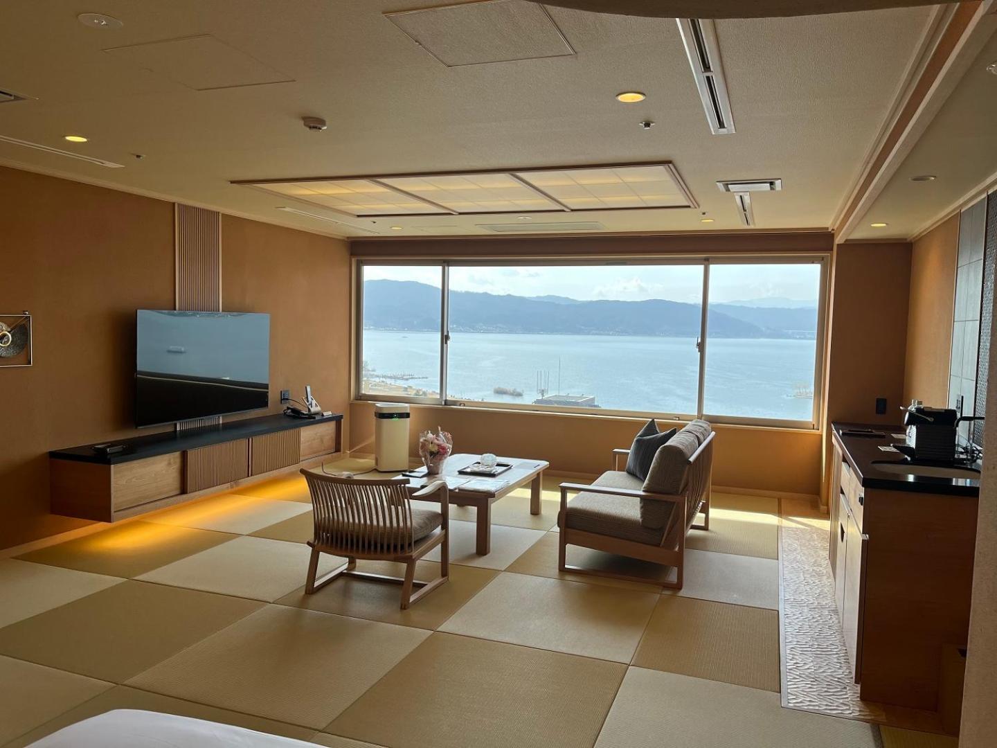 诹访市 皓曼尤日式旅馆酒店 外观 照片